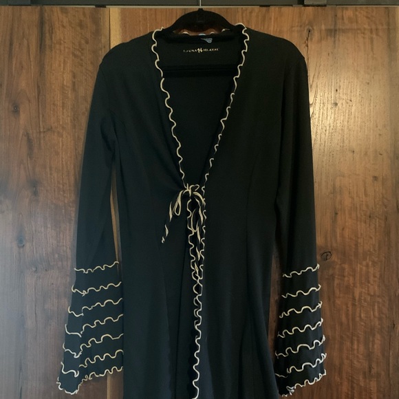 Laura Hlavac Sweater Size M/L - Picture 1 of 3